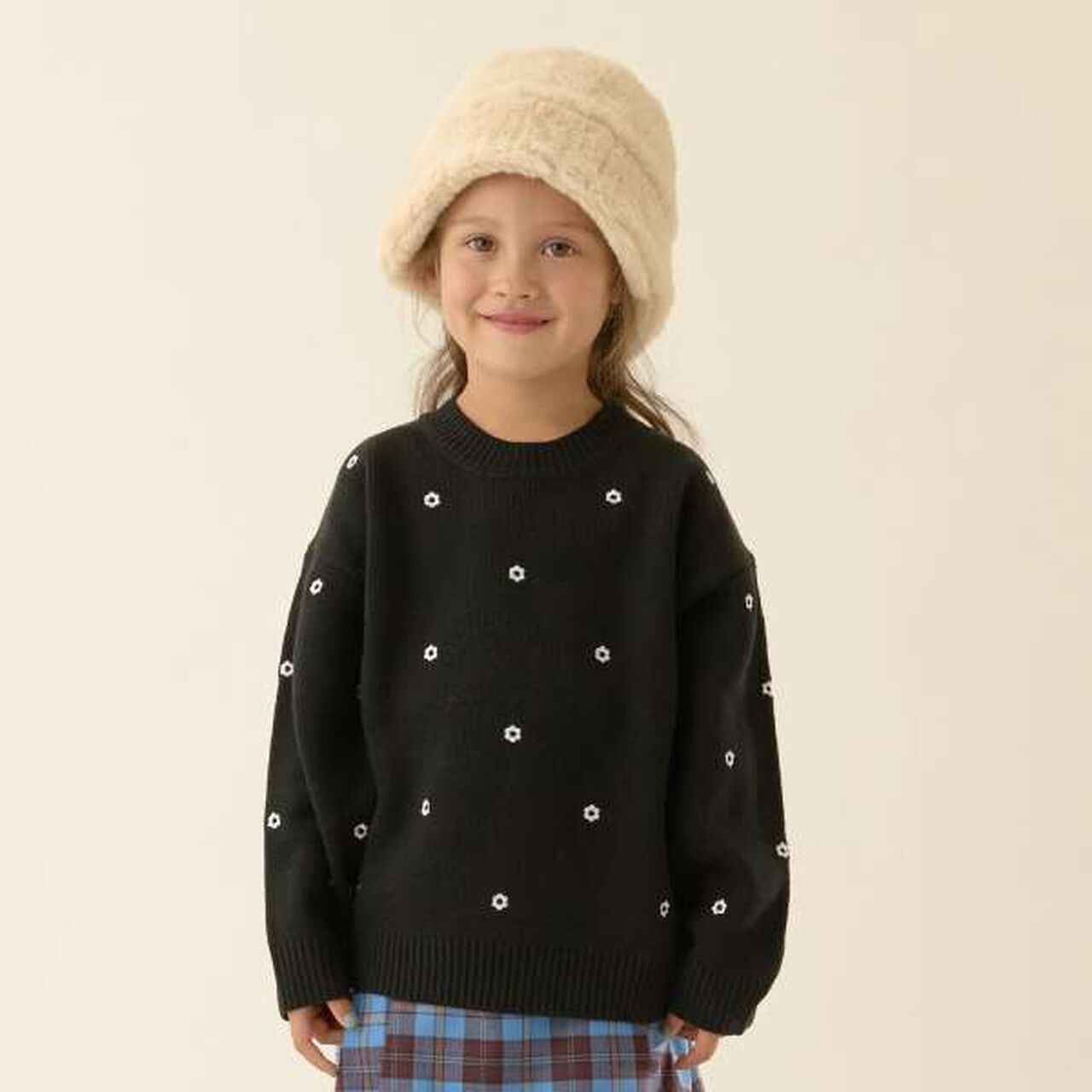 Heart & Flower Embroidered Sweater Set,Cream, large image number 24