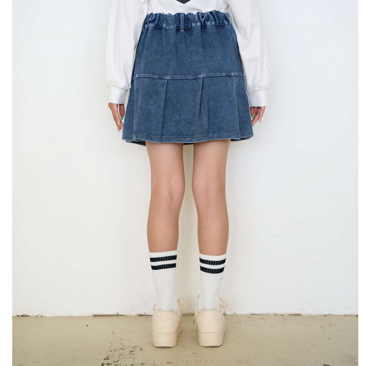 [Stretch] Denim-Look Cut Pleated Skirt,Blue, large image number 21