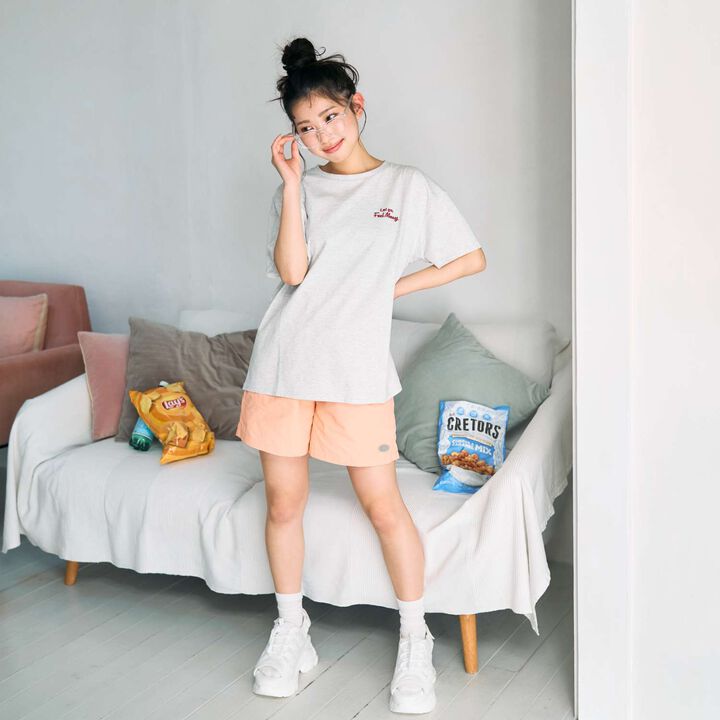 Hood Motif Loose Embroidered Short Sleeve T-Shirt,Smoke white, medium image number 4