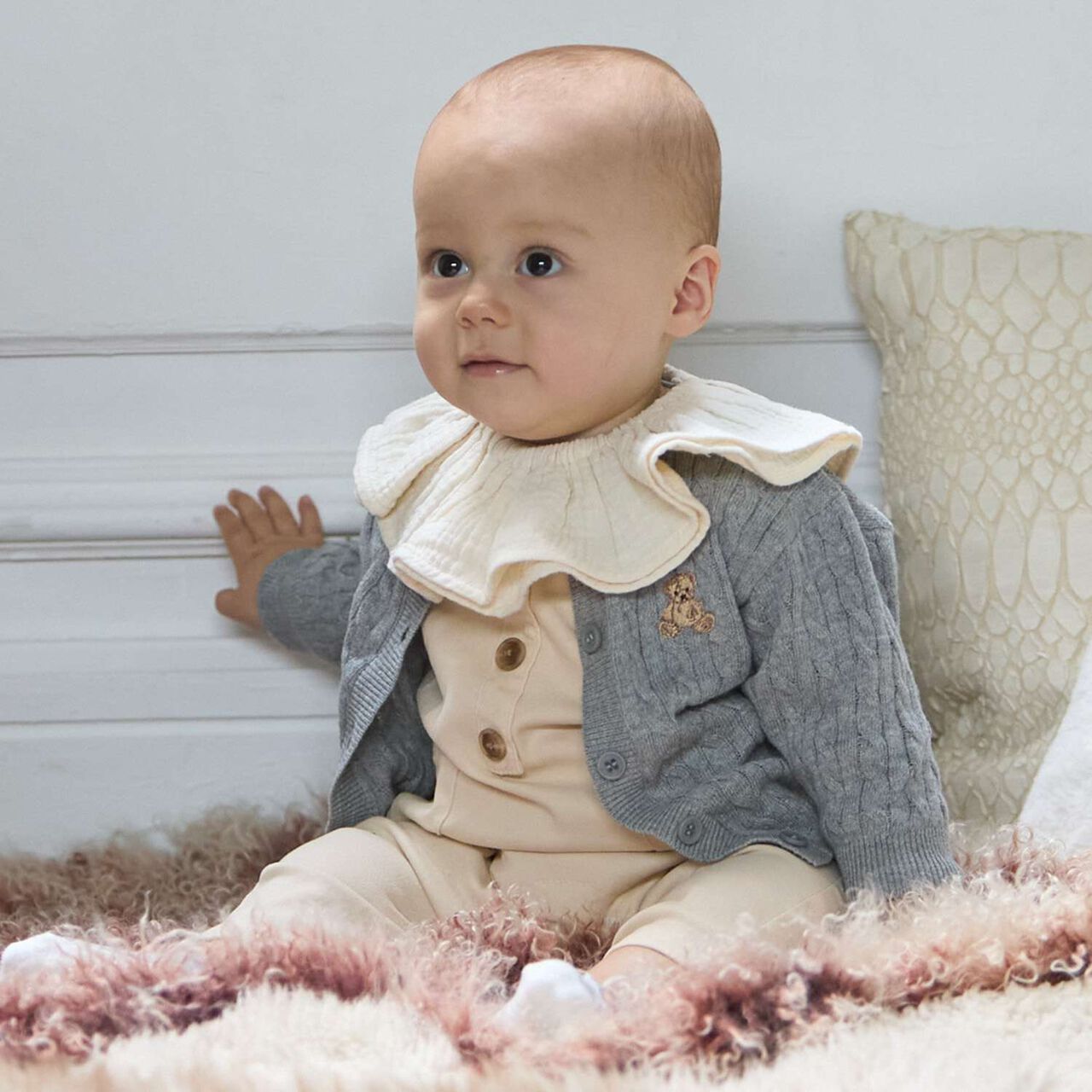 Bear Embroidery Cardigan,Light gray, large image number 1