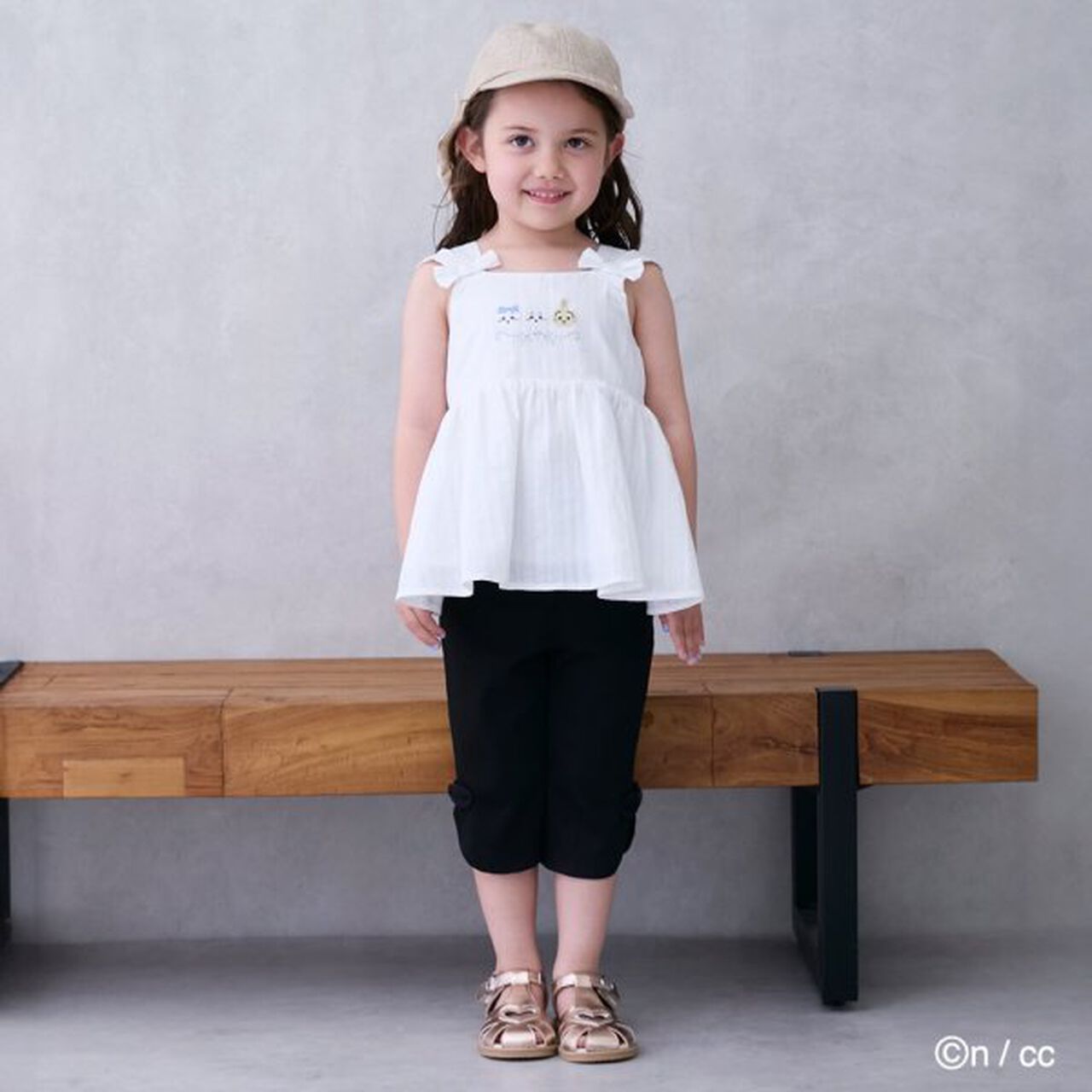 [Chikawa] Embroidered Peplum Blouse,Sax blue, large image number 4