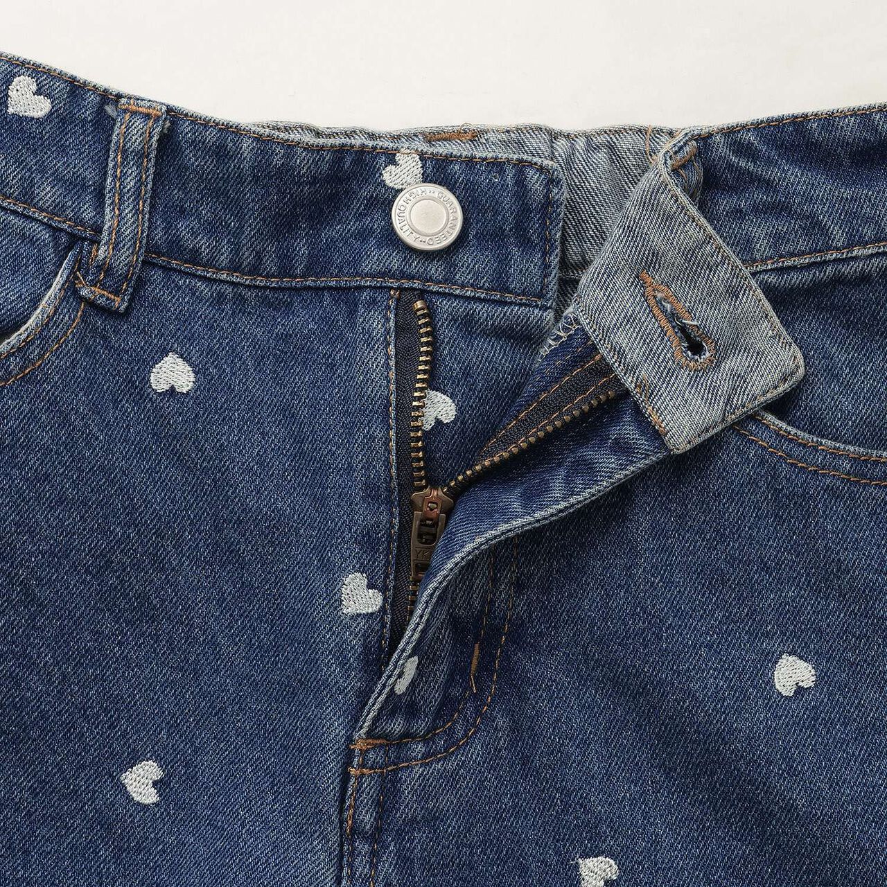 [Soft Denim] Heart Embroidered All-Over Pattern Barrel-Leg Pants for Girls [Kids],Blue, large image number 14