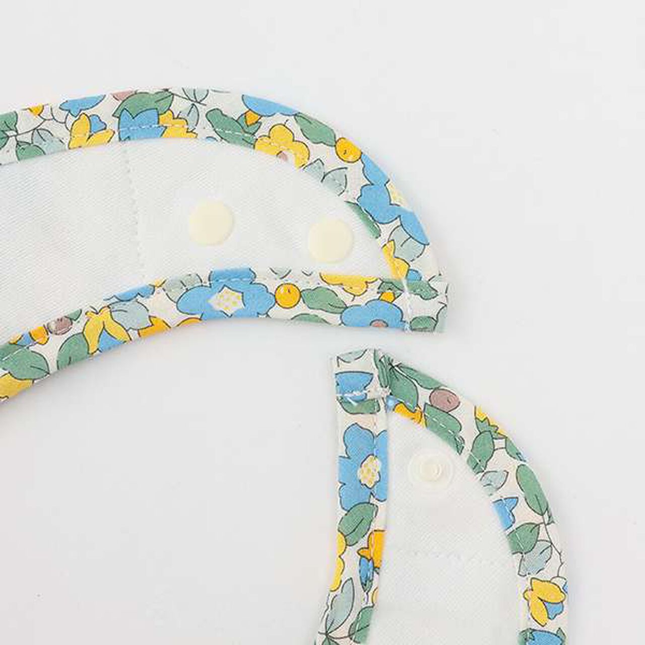 Flower Bib,Lemon yellow, large image number 2