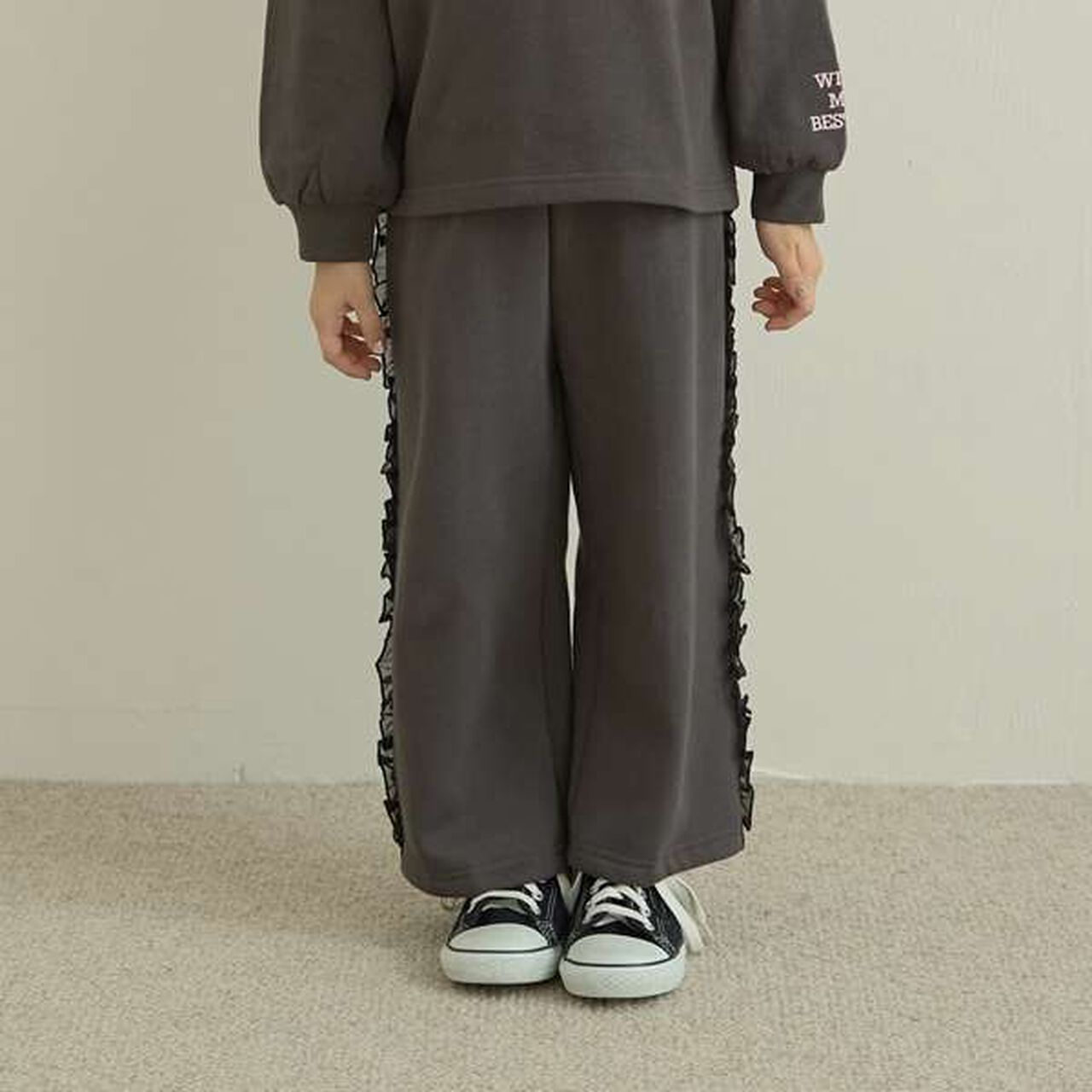 Pilling-Resistant Side Frill Wide Sweatpants,Charcoal gray, large image number 0