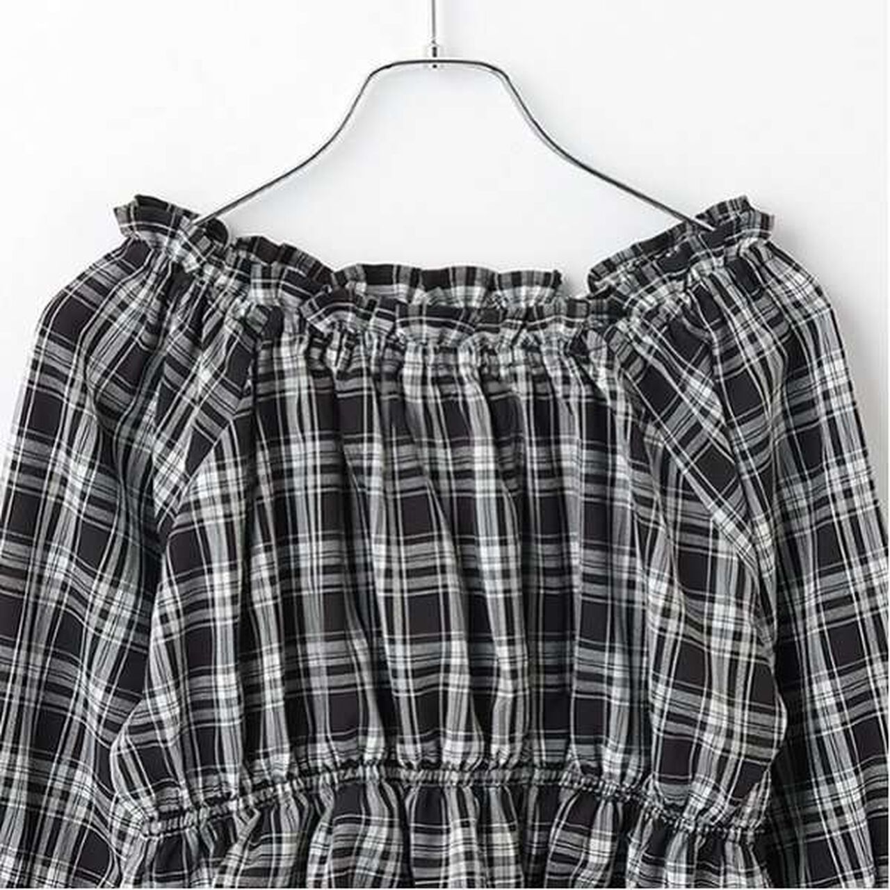 Checked Off-Shoulder Blouse,Brown, large image number 4