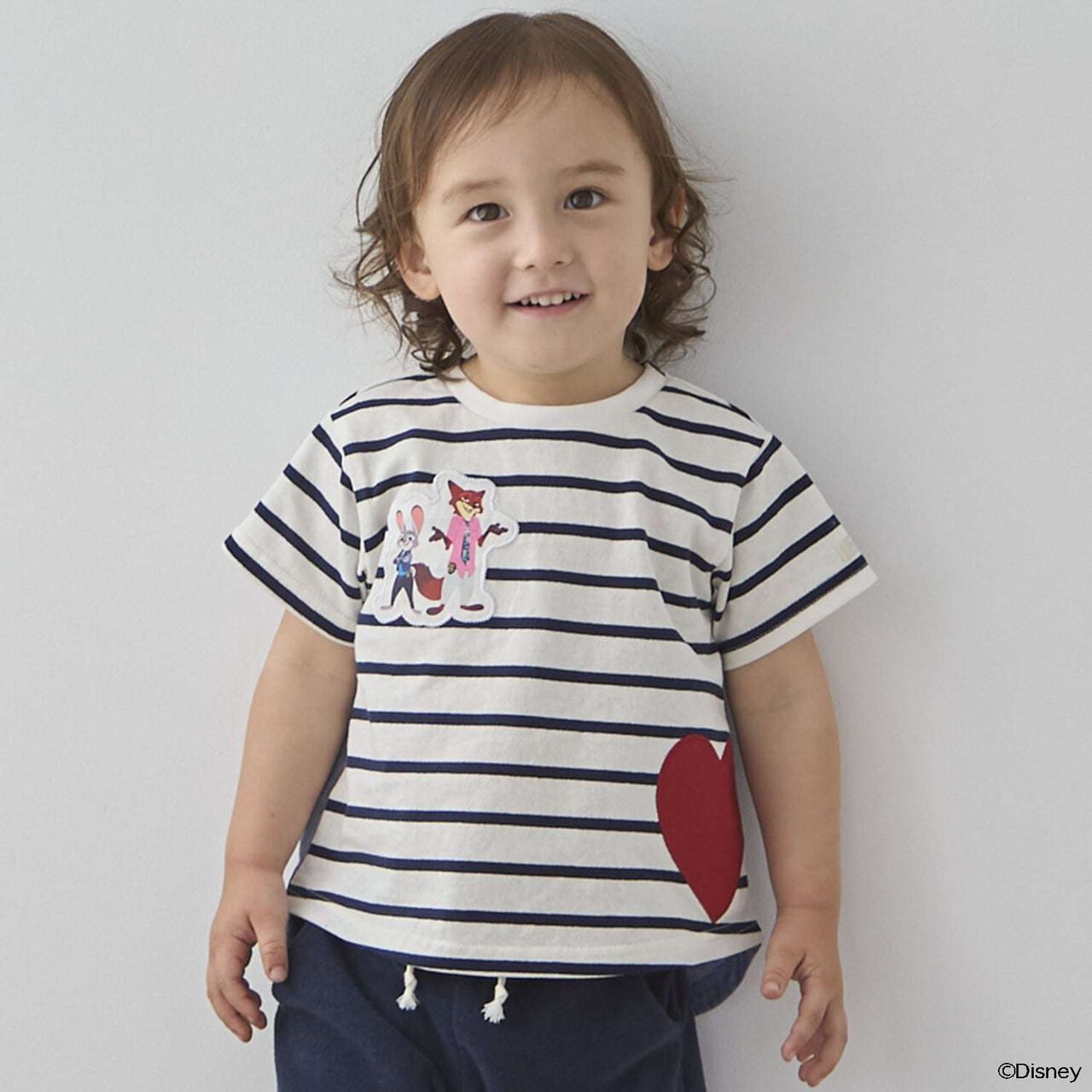 [Zootopia] Cool Touch Heart Appliqu&eacute; T-Shirt,Navy, large image number 0