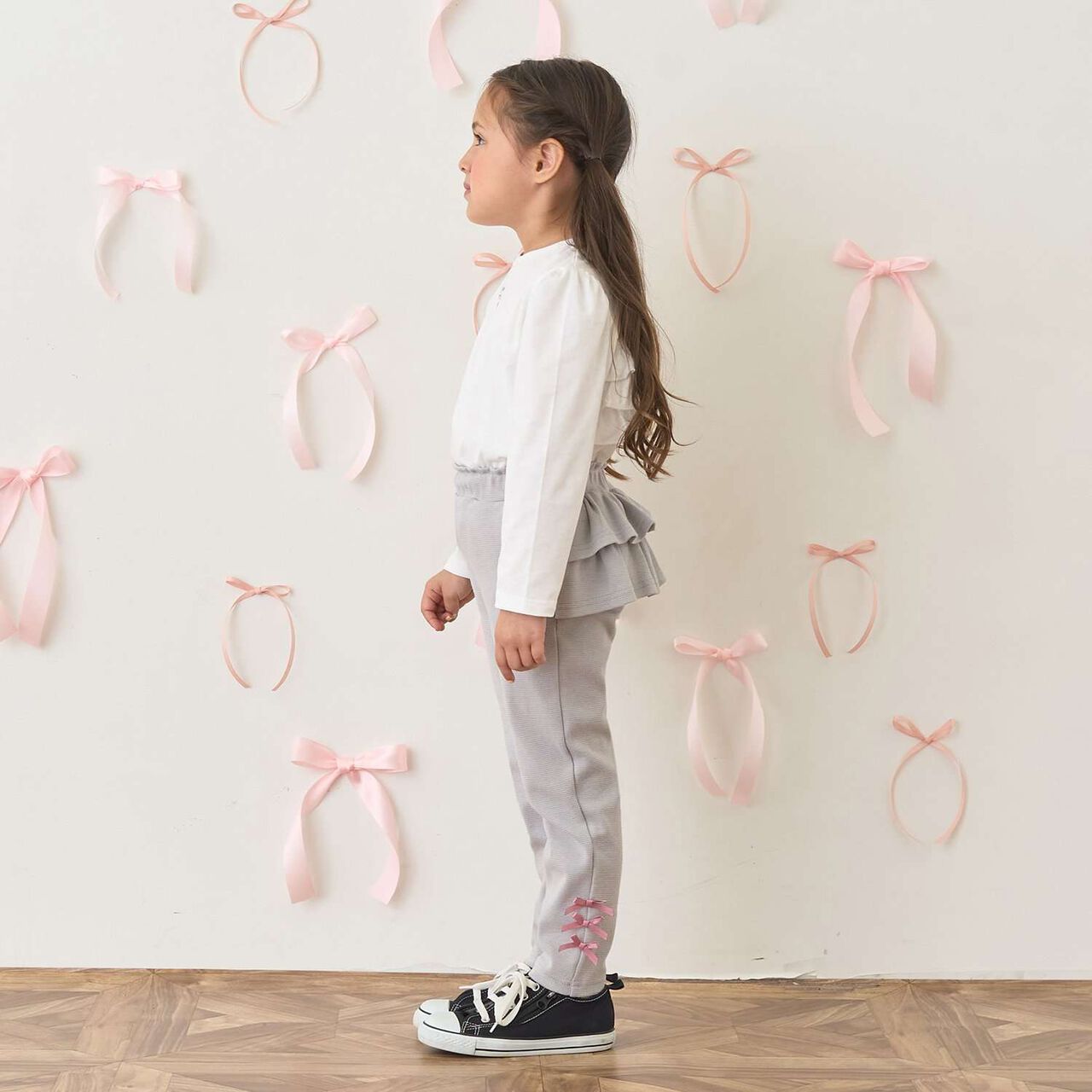 Tomo Pants Back Frill Hem Ribbon Pants,Light gray, large image number 32