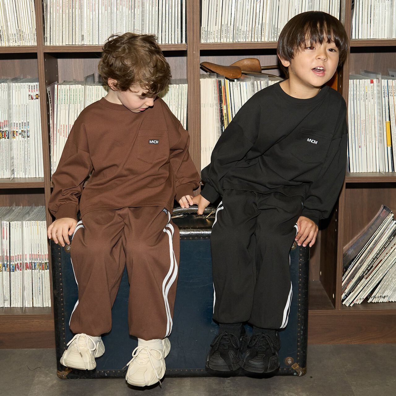 [MNCM] [Coordinatable Setup] Comfortable Jersey Fabric Pocket Big T-Shirt,Black, large image number 40