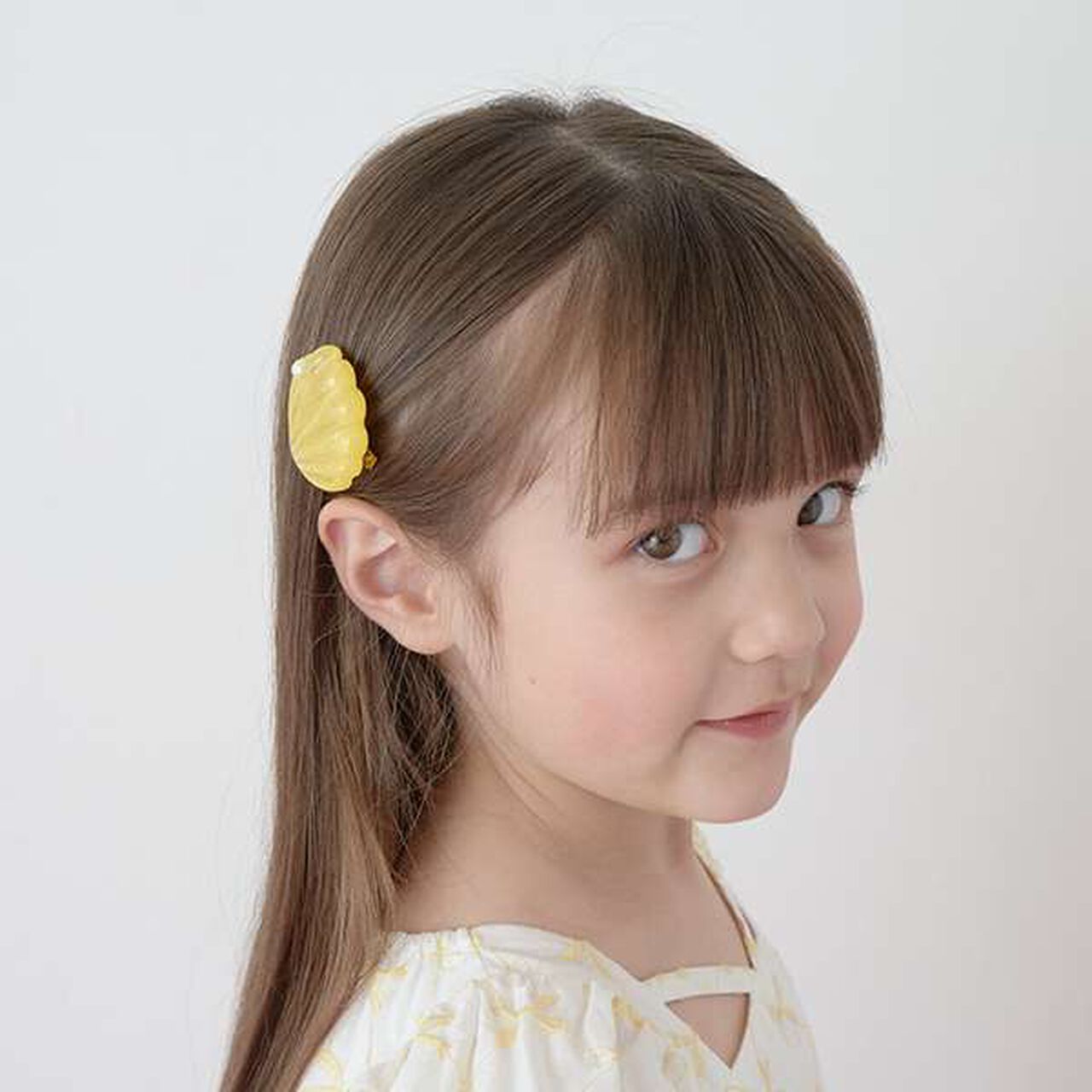 [Restock] Pearl-Accented Sparkling Shell Hair Clip 2-Piece Set,Lemon yellow, large image number 5