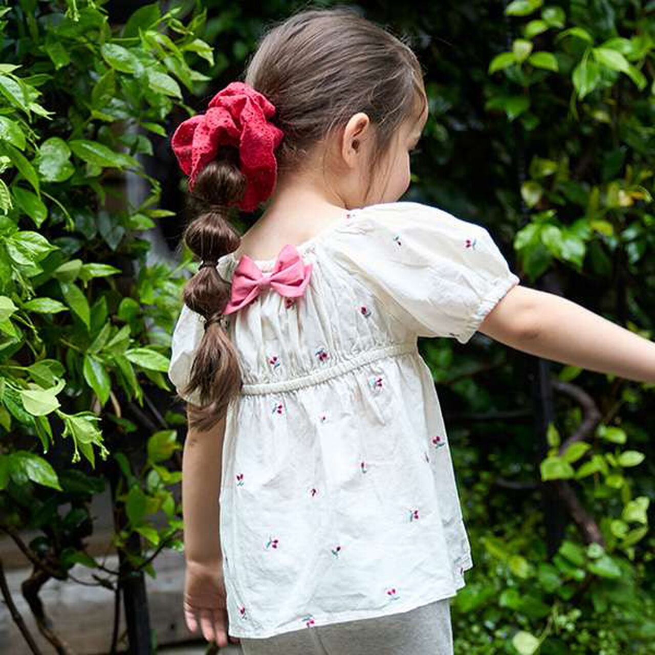 Cherry Embroidery Puff Blouse,Ivory, large image number 3
