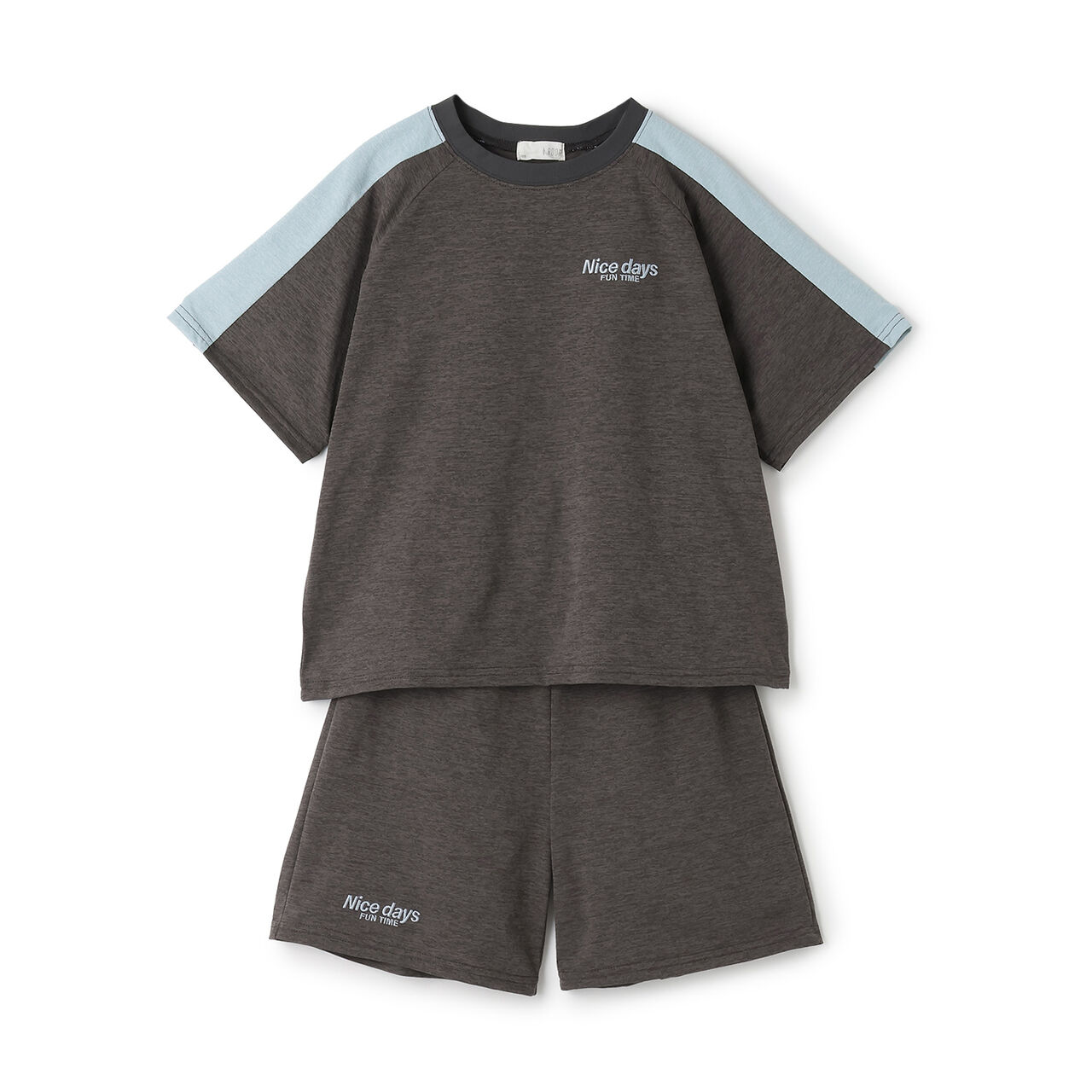 [Land and Water Use] Outfit Set: T-Shirt & Pants,Charcoal gray, large image number 0