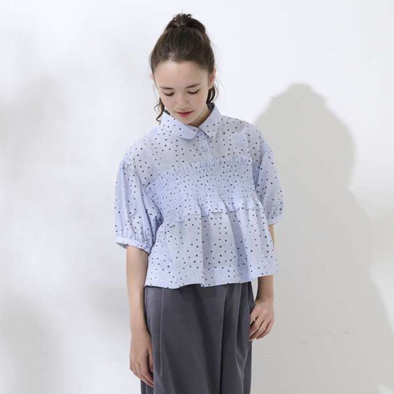 [AMI] Flower Bird Shirring Blouse,Navy, large image number 7