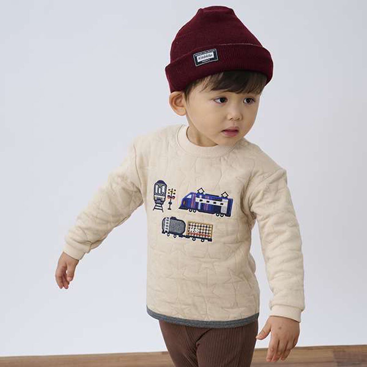 Train Appliqu&eacute; Star Quilted Sweatshirt,Light beige, large image number 4