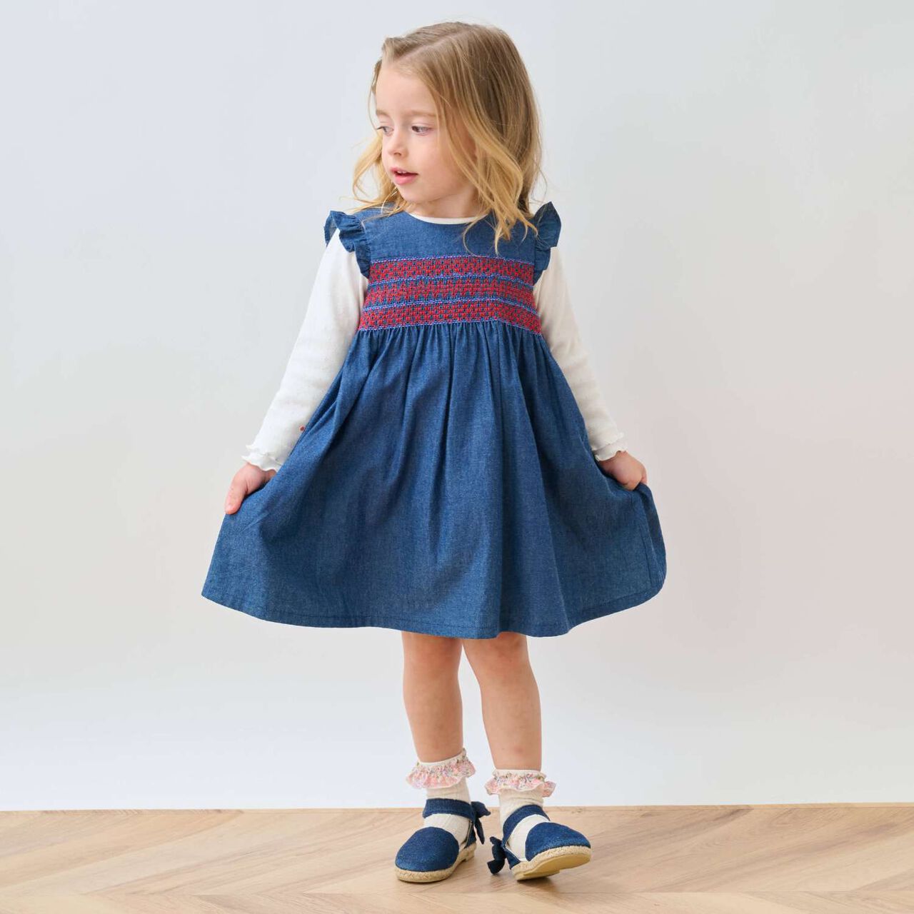 Denim Smocking Jumper Skirt,Navy, large image number 11