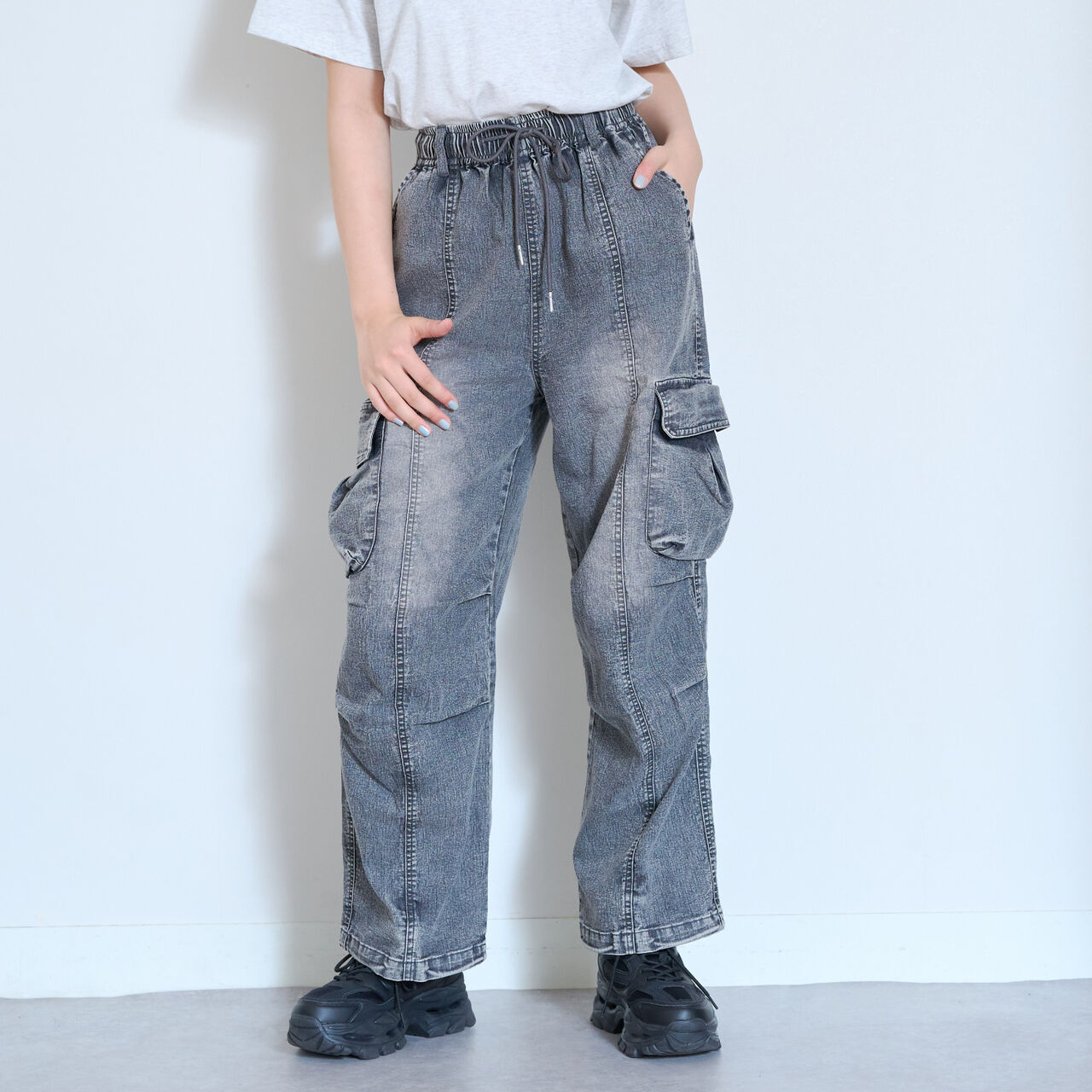 [LTXC/ME DENIM] Stretch Quick-Dry Denim Cargo Pants with Belt Loops,Blue, large image number 1