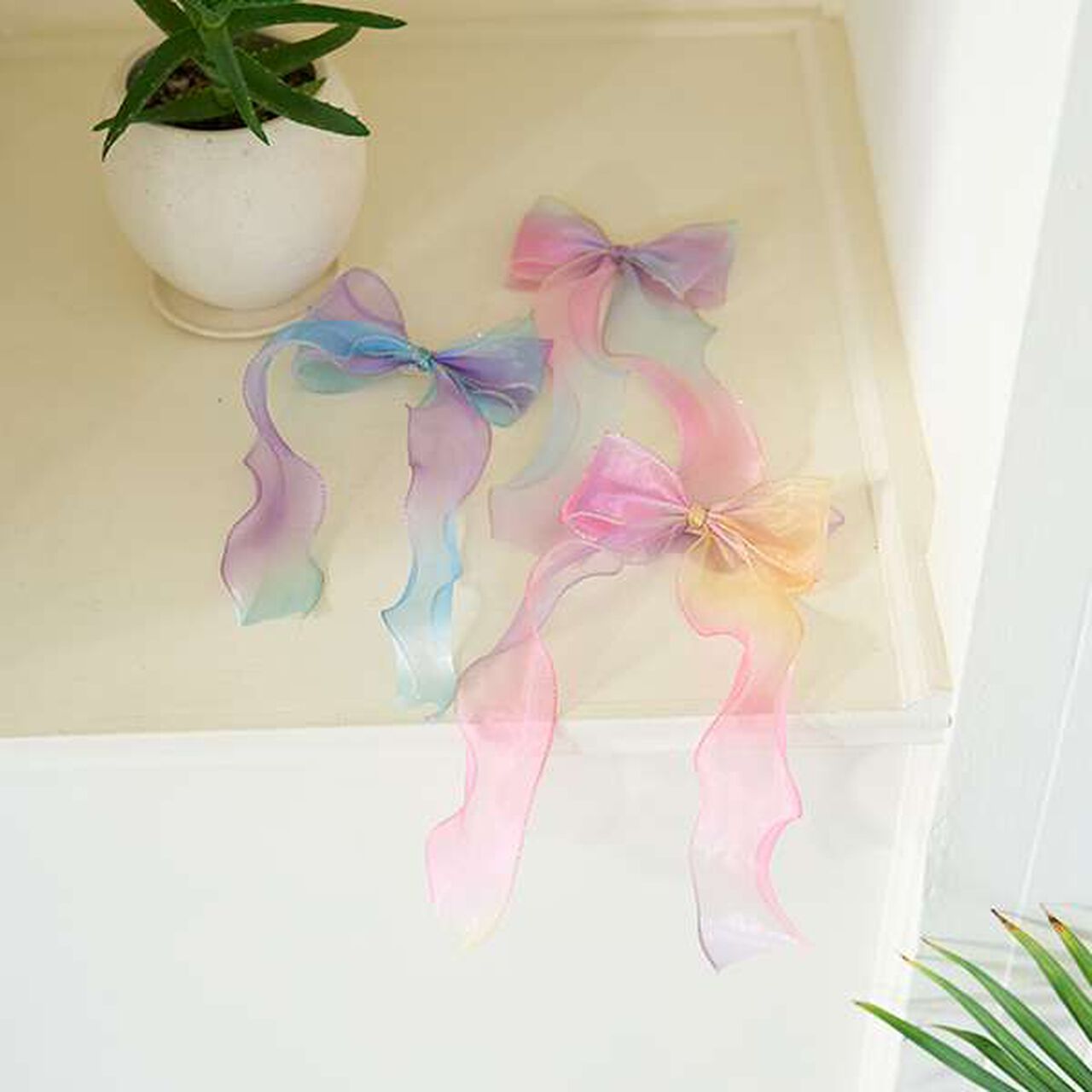 Aurora Big Ribbon Hair Clip,Pink, large image number 1