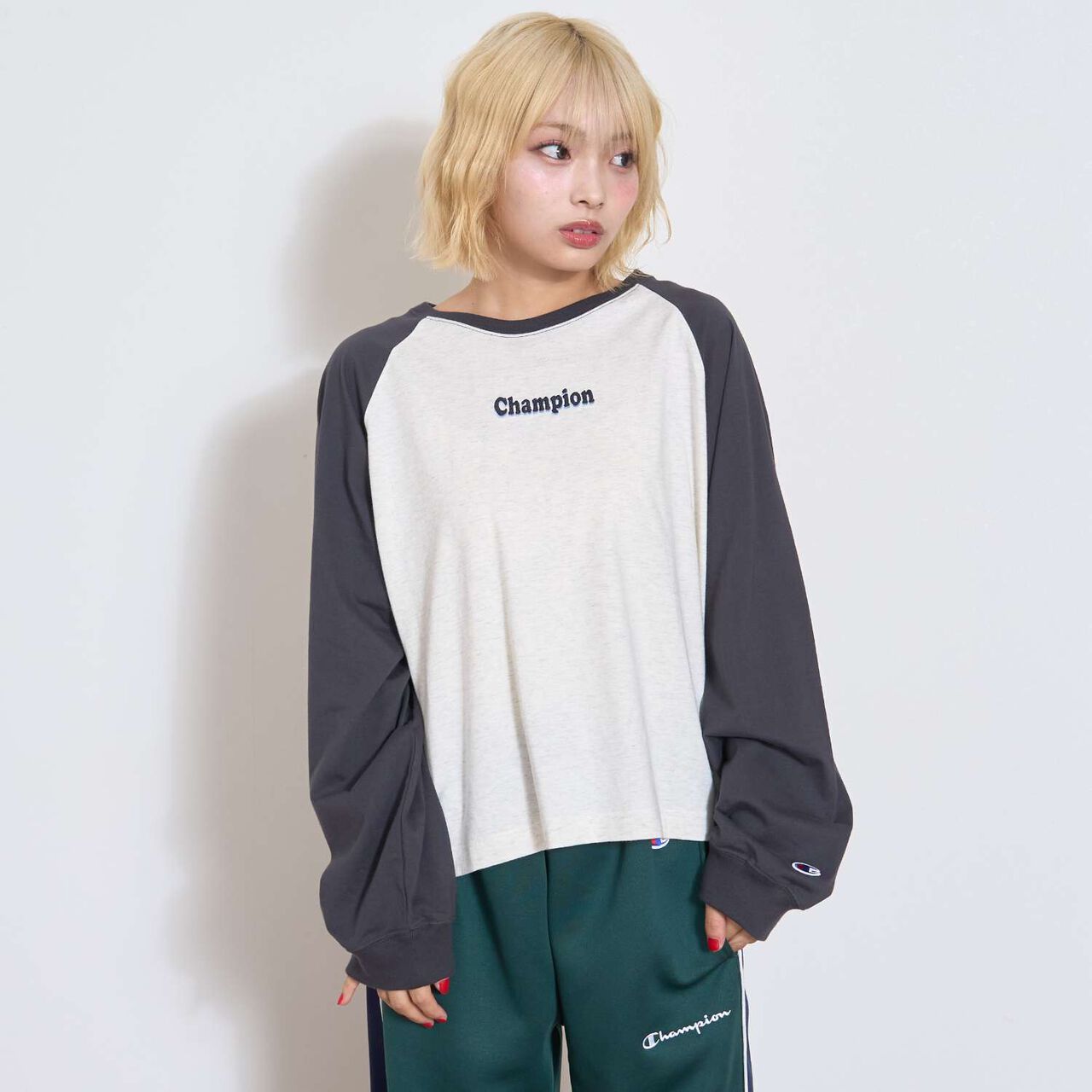 [Champion] 100% Cotton Raglan Long Sleeve T-Shirt,Green, large image number 6