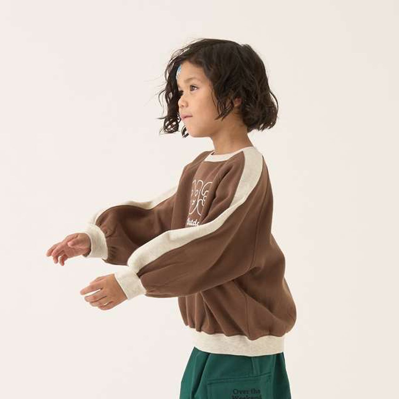 Pilling-Resist Bi-Color Raglan Fleece Sweatshirt,Brown, large image number 12