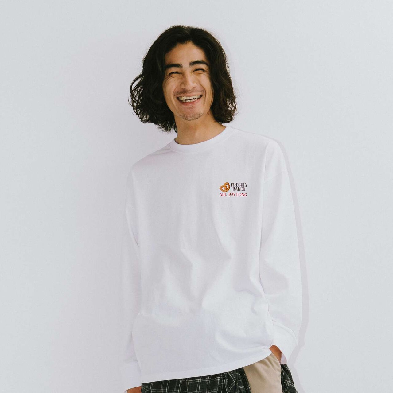 [Matching with Dad Outfit] Link Assortment Transfer Wide Long Sleeve T-Shirt,Blue, large image number 1