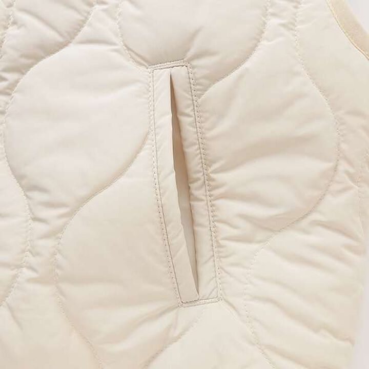 [Mix and Match Series] Quilted Vest,Ivory, medium image number 9