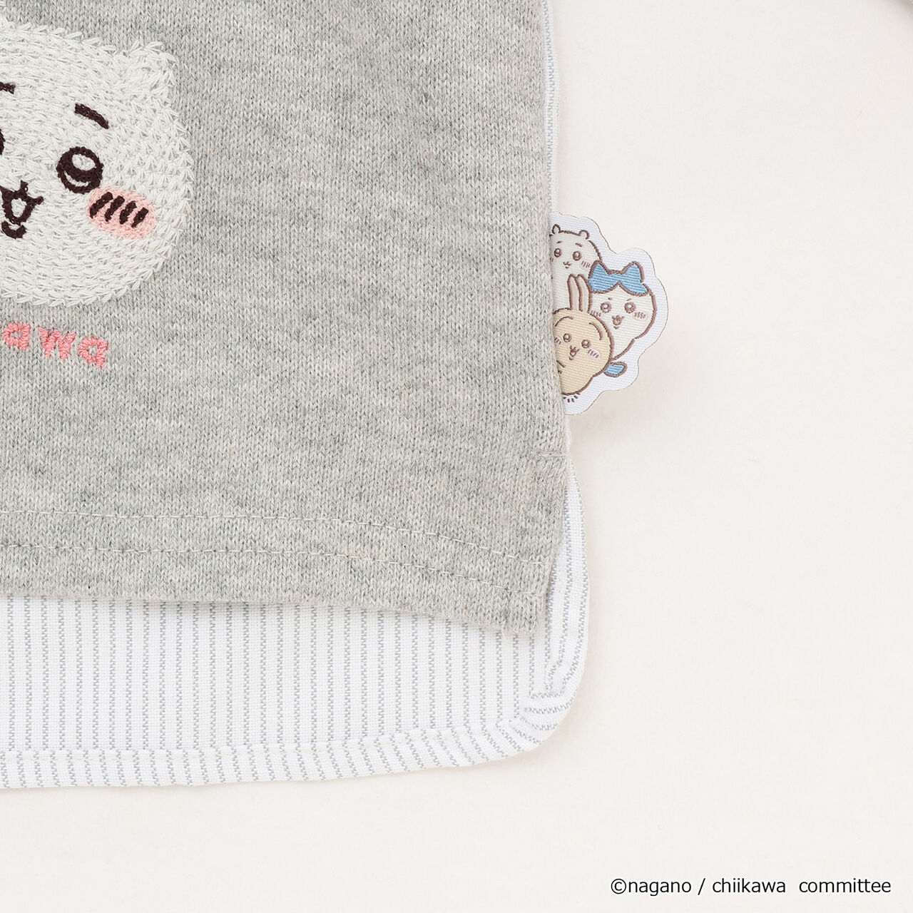 Chikawa Face Motif Long-Sleeve T-Shirt,Top gray, large image number 19