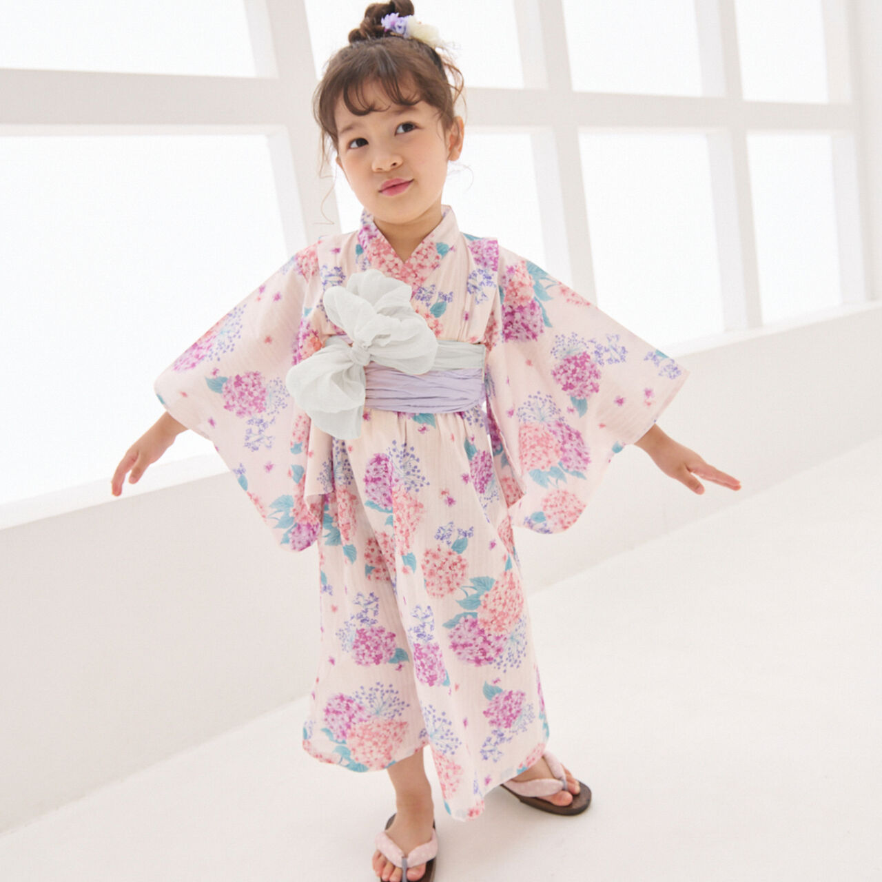 Hydrangea Yukata,Light pink, large image number 0