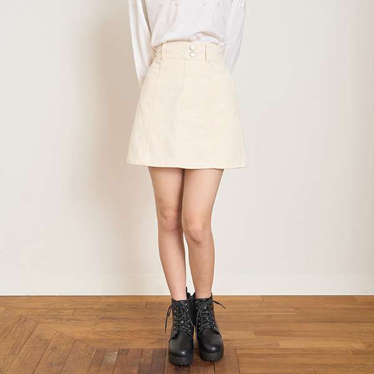 Color-Block A-Line Skirt Shorts,Ivory, large image number 0