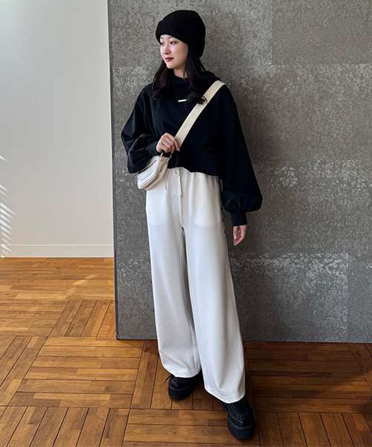 Damaged Black Cropped Parka,Blue, large image number 9