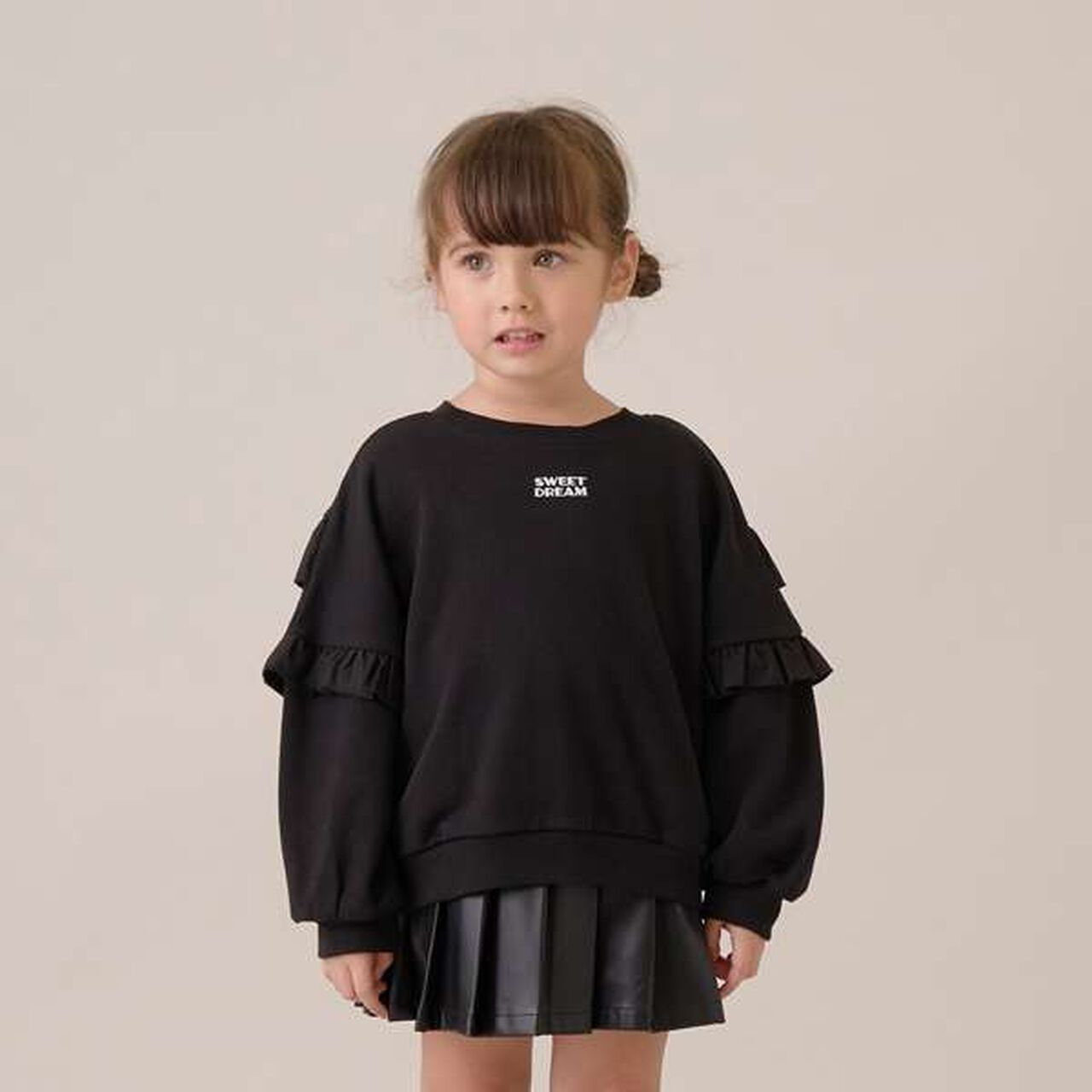 Pilling-Resistant Frill Sweatshirt,Milky white, large image number 23