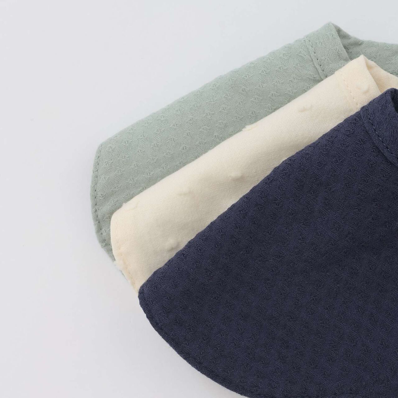 Fluffy Ribbon Bib,Navy, large image number 5