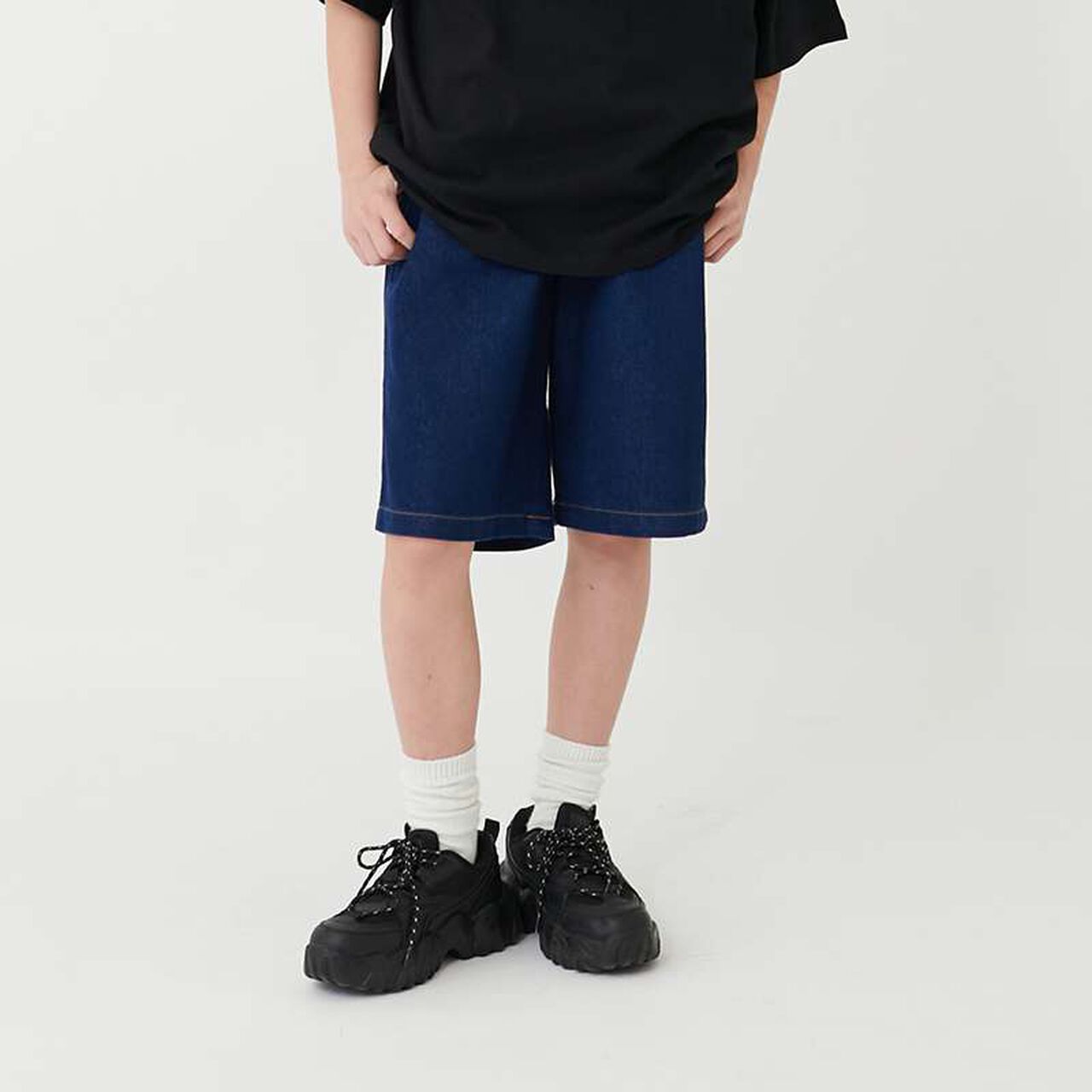 Cool Sensation Denim Easy Half Pants,Deep blue, large image number 0