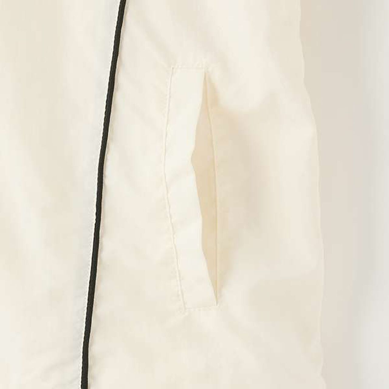 [Reebok] Nylon Bomber Jacket,Off white, large image number 17