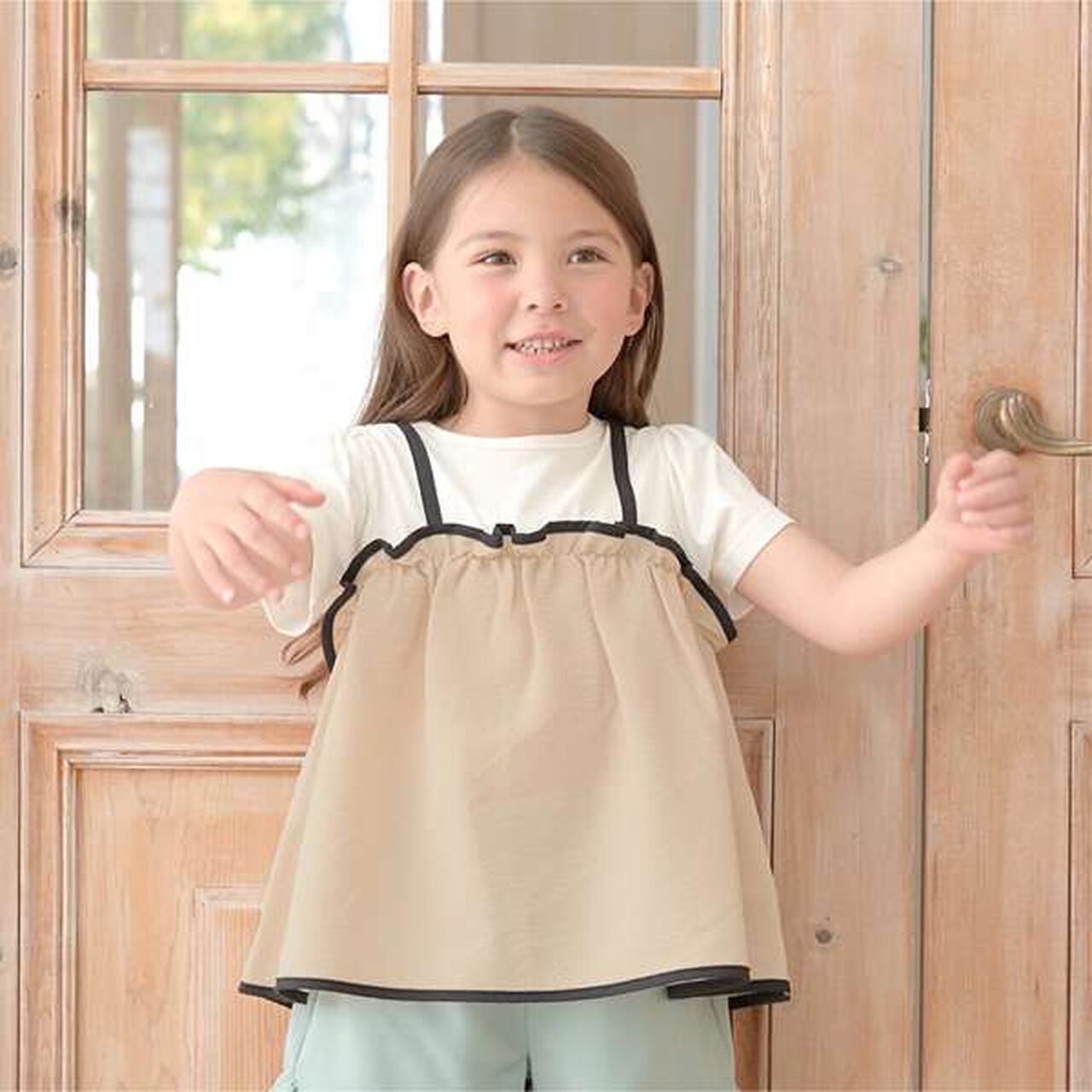 Bi-Color Camisole Docking Top,Cream, large image number 21