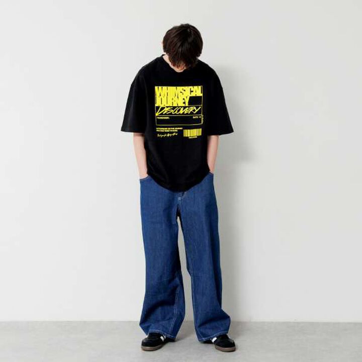 Big Short Sleeve T-Shirt with Reflective Print on Front,White, medium image number 4