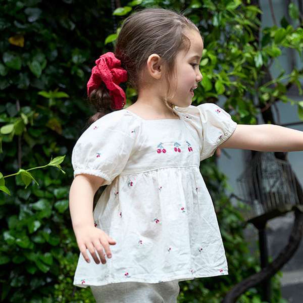 Cherry Embroidery Puff Blouse,Ivory, large image number 2