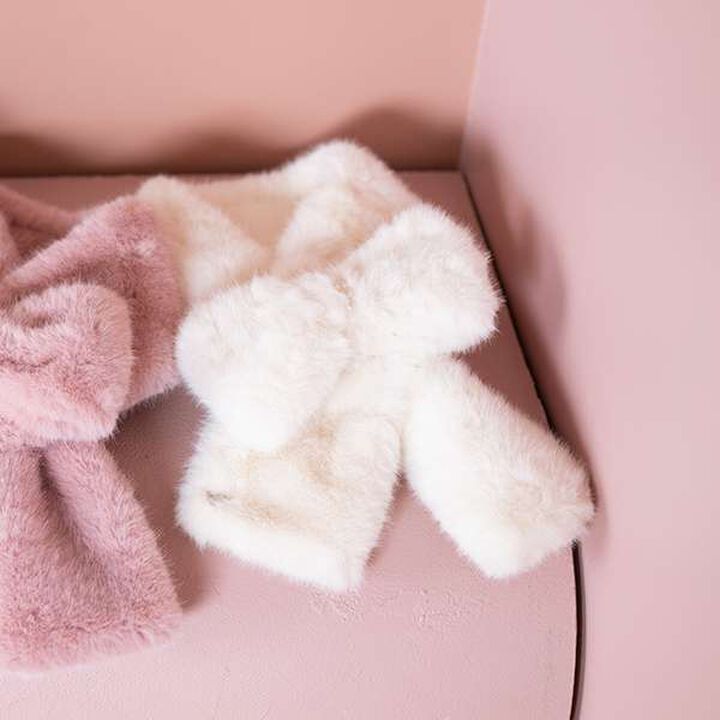 Faux Fur Ribbon Scarf,Ivory, medium image number 2