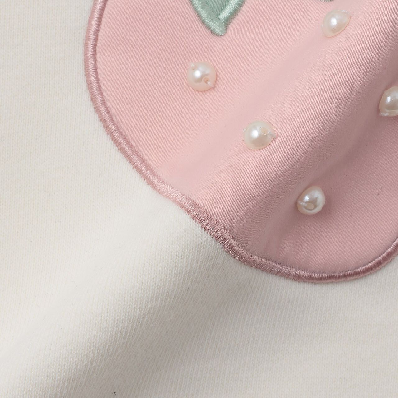 Quick-Dry Fleece Strawberry Appliqu&eacute; Sweatshirt,Black, large image number 14