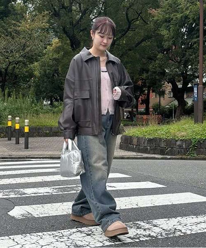 Curved Pants,Khaki, medium image number 10