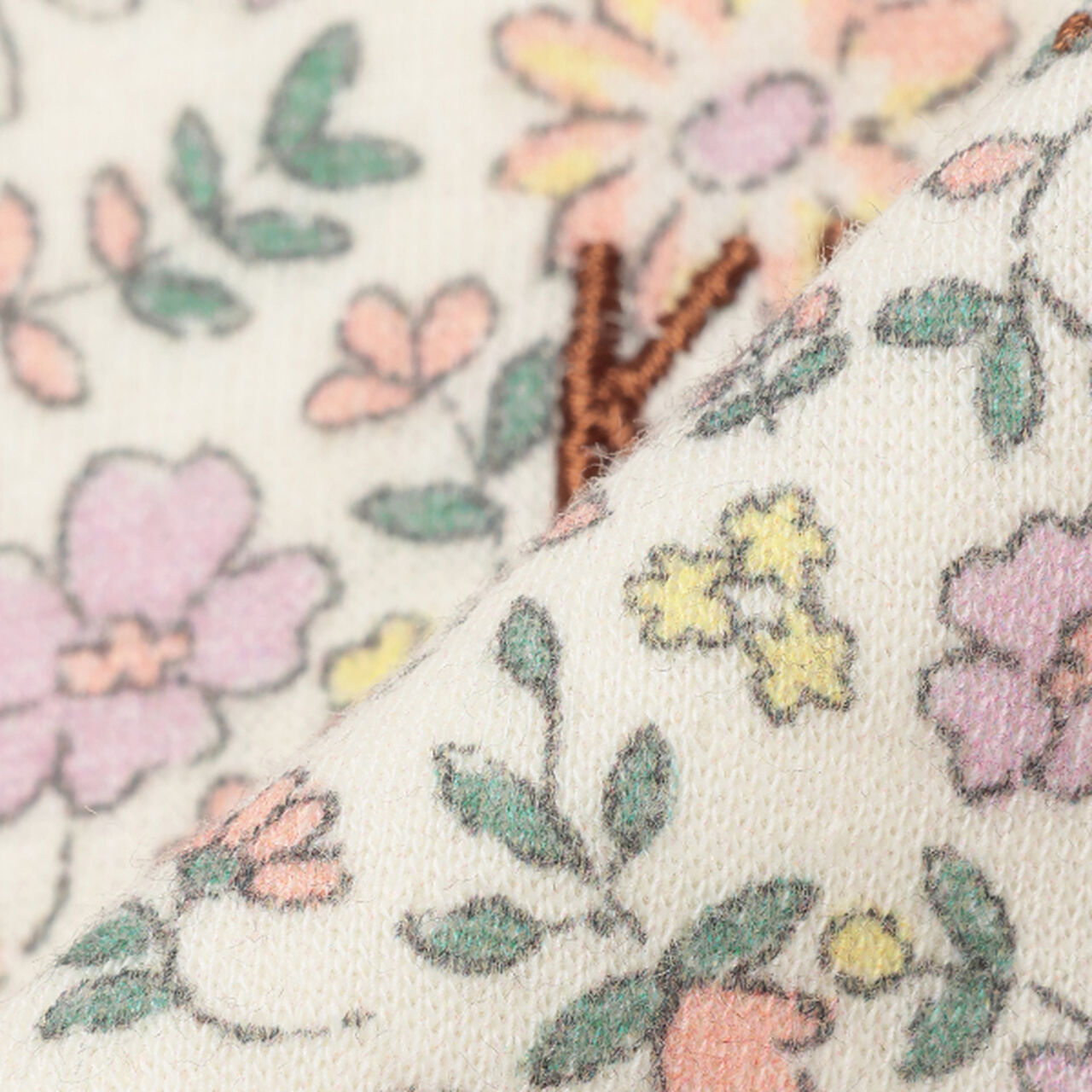 Floral Pattern Scallop Trim Bib,Light pink, large image number 9