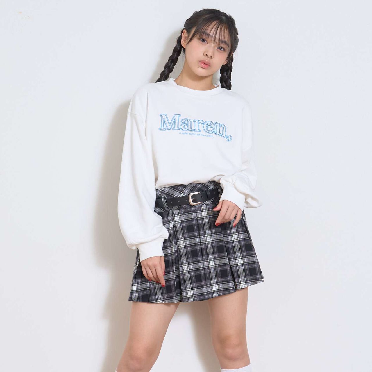 [Instant Cute Top] 3D Logo Embroidery Basic Sweatshirt,Off white, large image number 1