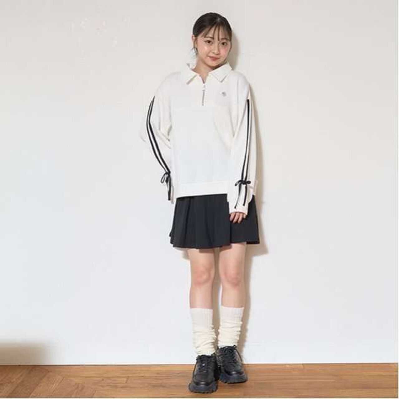 Half-Zip Pleated Set,Top gray, large image number 16