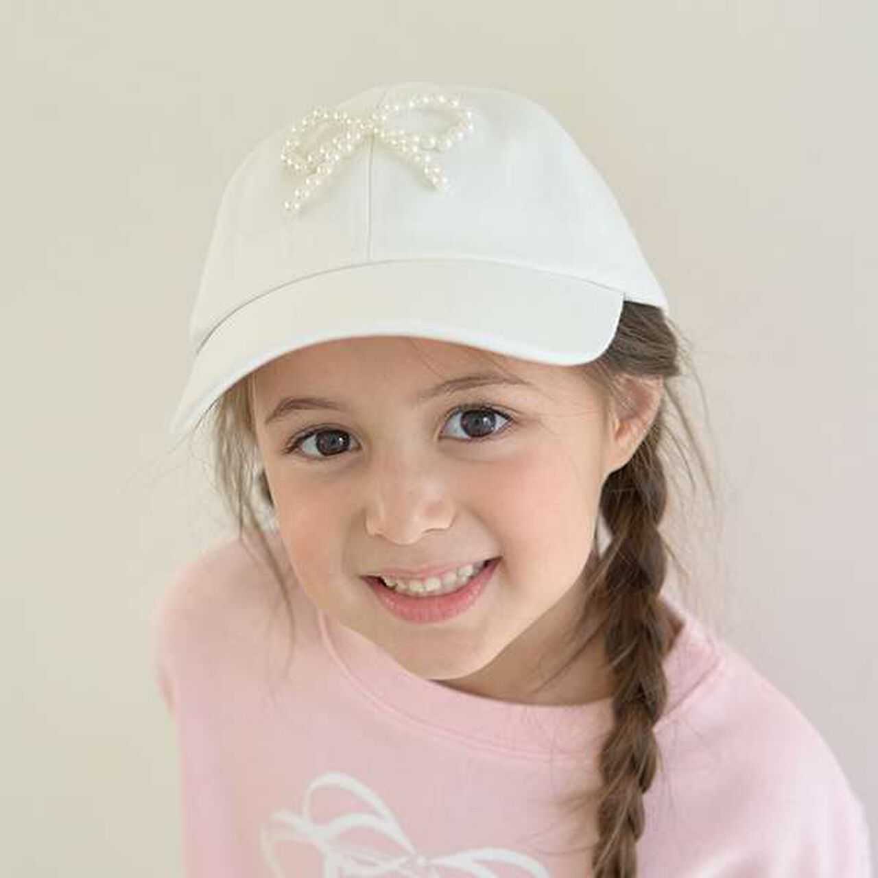 Pearl-Style Cap with Ribbon,Black, large image number 3