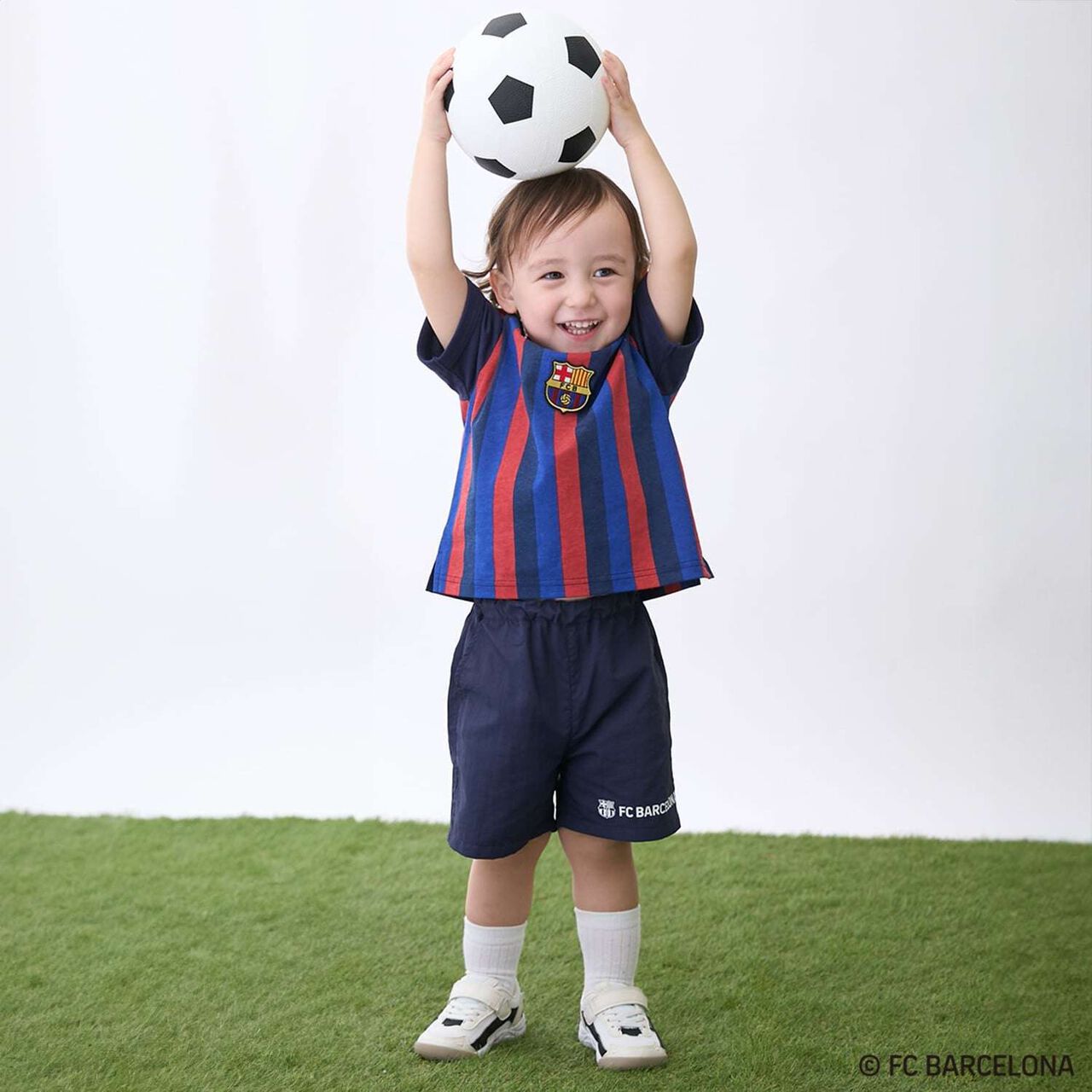[FC BARCELONA] 布質短褲,淡卡其色, large image number 0