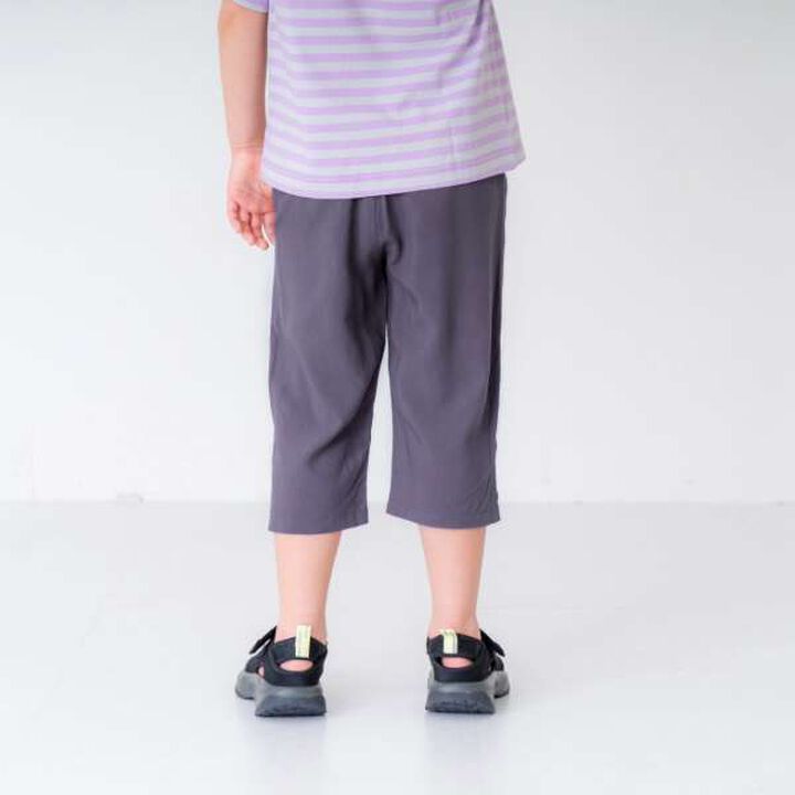 [Cool Touch] Relaxed One-Mile 7/8 Pants,Charcoal gray, medium image number 4