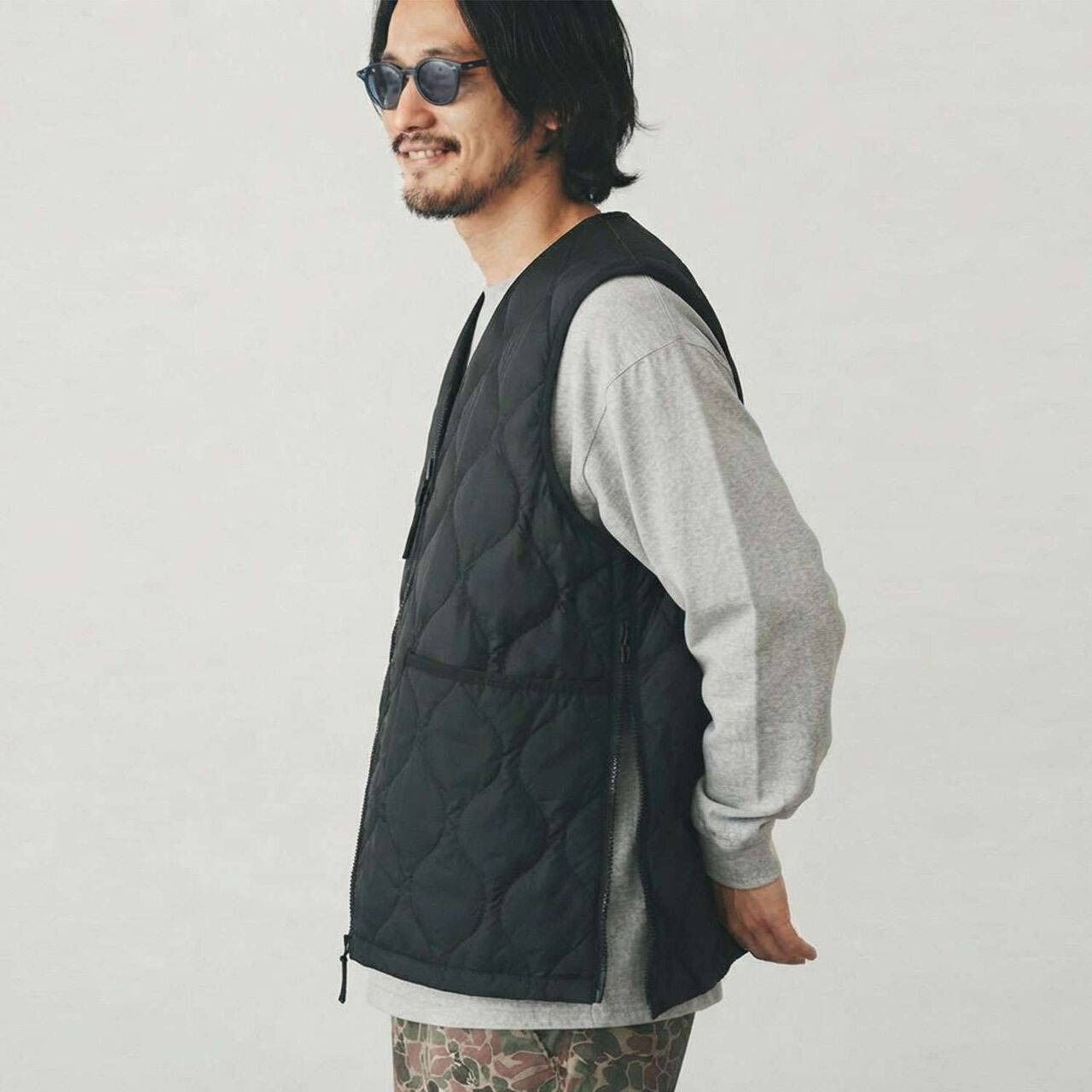 [Parent-Child Matching] [DAD] [TAION] Military V-Neck Down Vest,Black, large image number 1