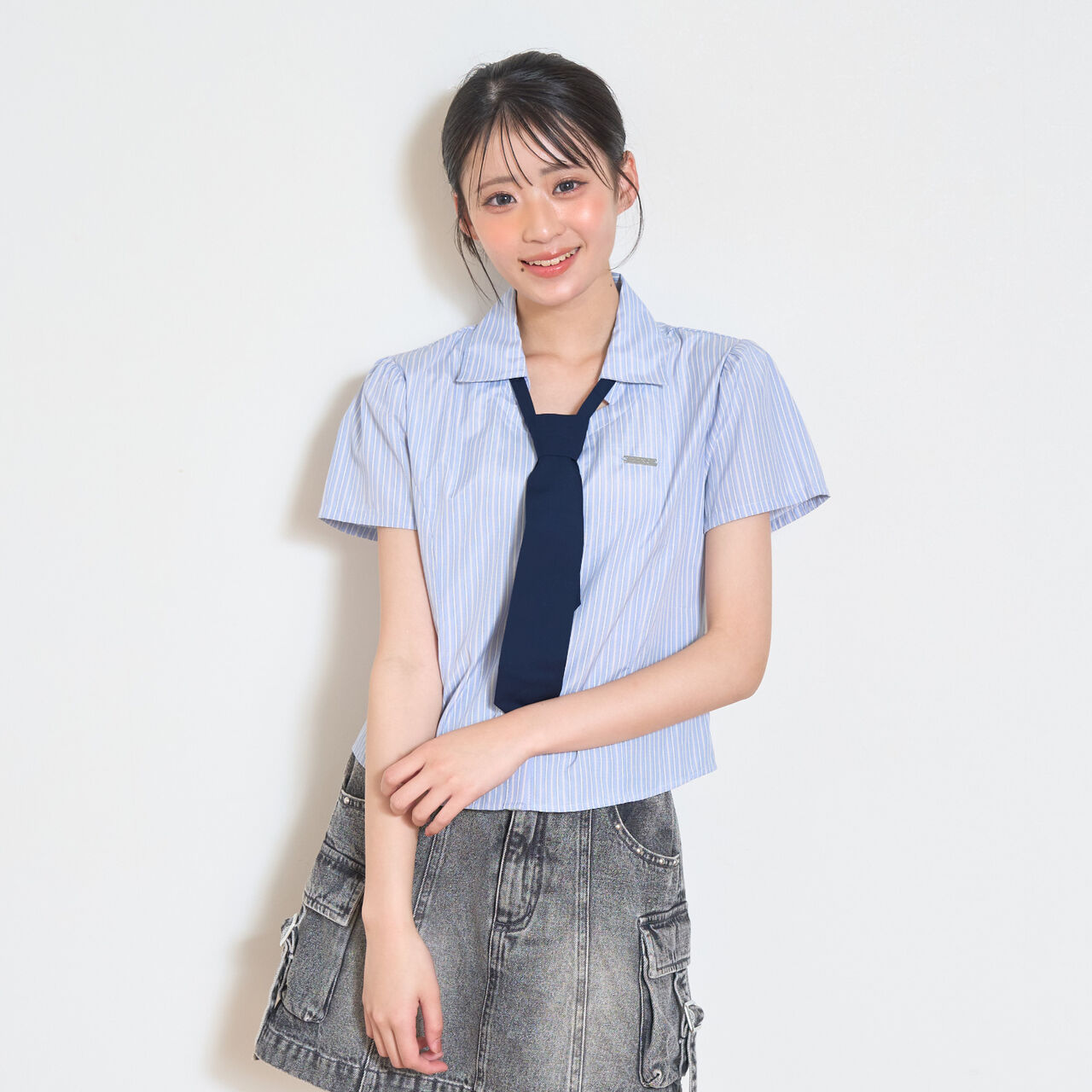[LTXC] Stylish Short-Sleeve Shirt with Trendy Tie,Off white, large image number 13