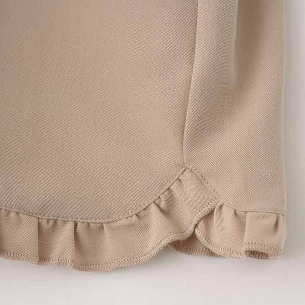 Frill Hem Shorts,Ivory, large image number 15