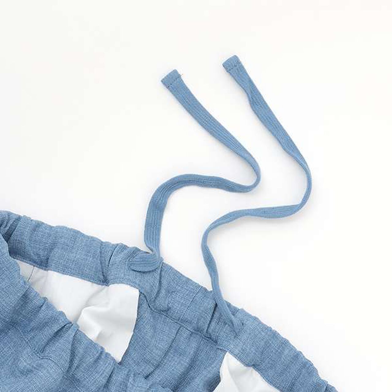 Panama-Style Tuck Half Pants,Deep blue, large image number 3