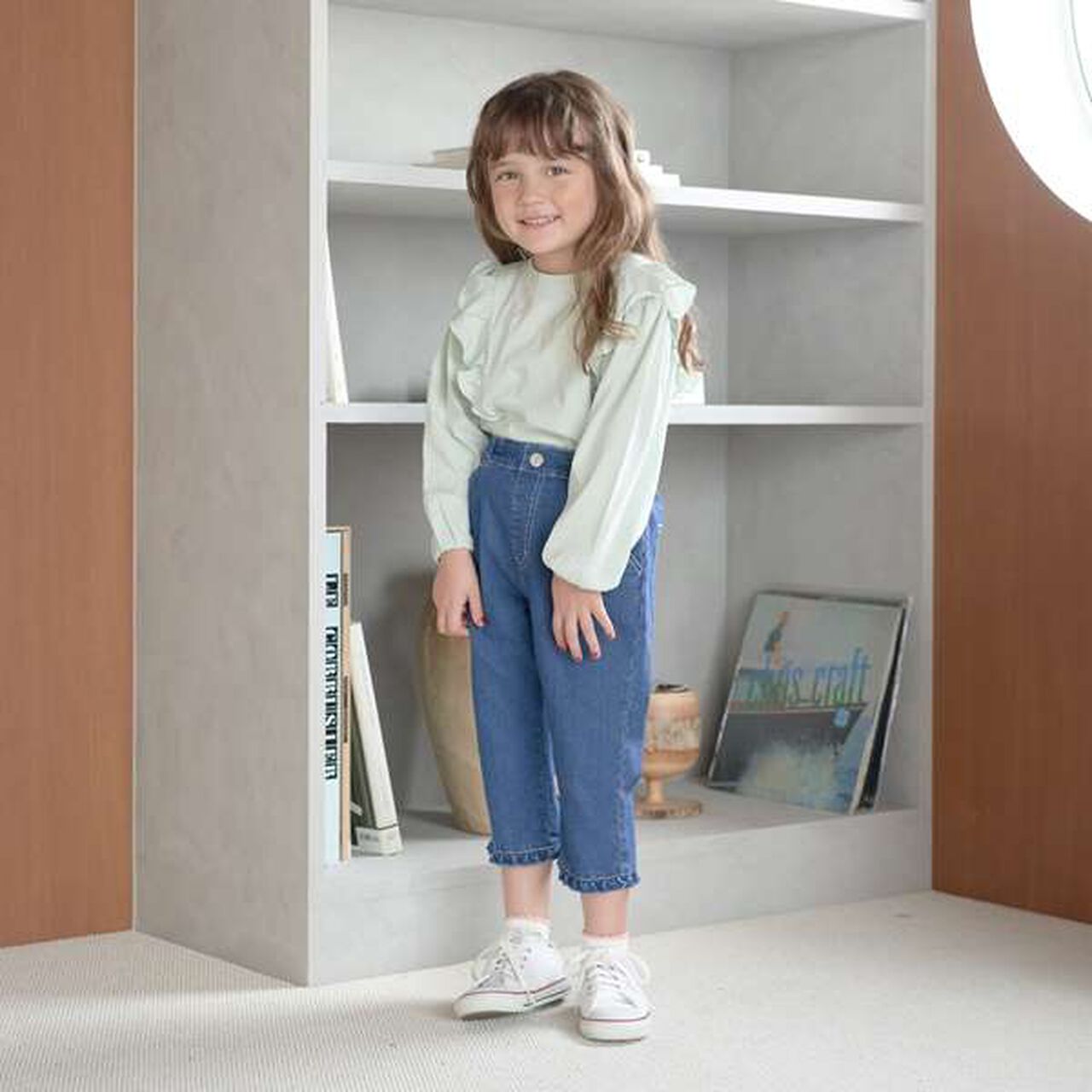 Chibi Frill Stretch Capri Pants,Ivory, large image number 6