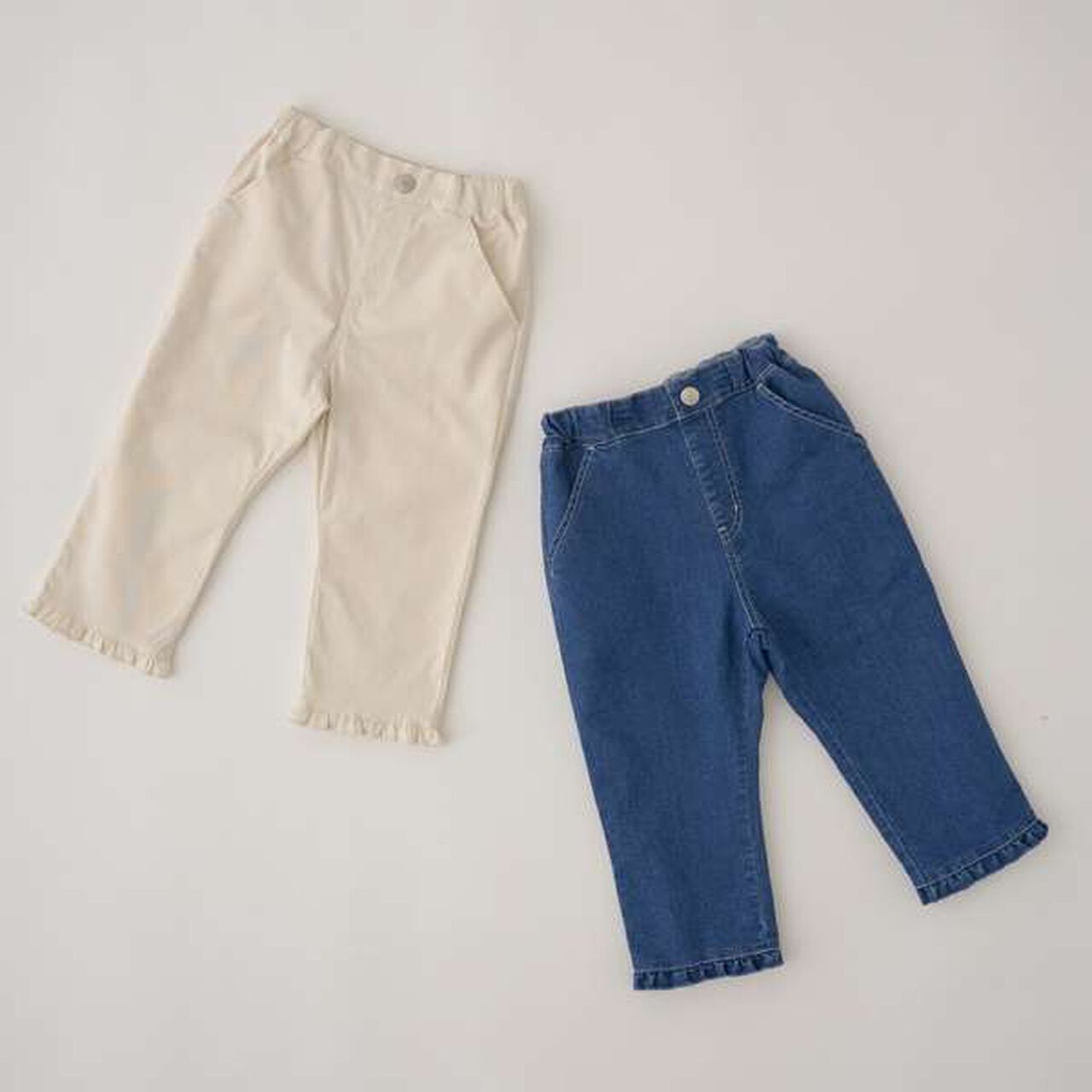 Chibi Frill Stretch Capri Pants,Ivory, large image number 1